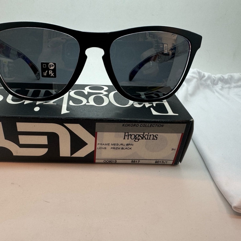 Oakley Sunglasses Limited  Kokoro Frogskins Meguru Spin w/Prizm Black OO9013-J1